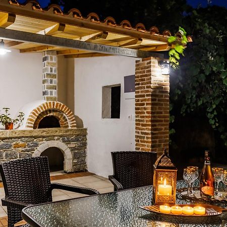 Eleonora'S Villa สโกเปลอสทาวน์ ภายนอก รูปภาพ