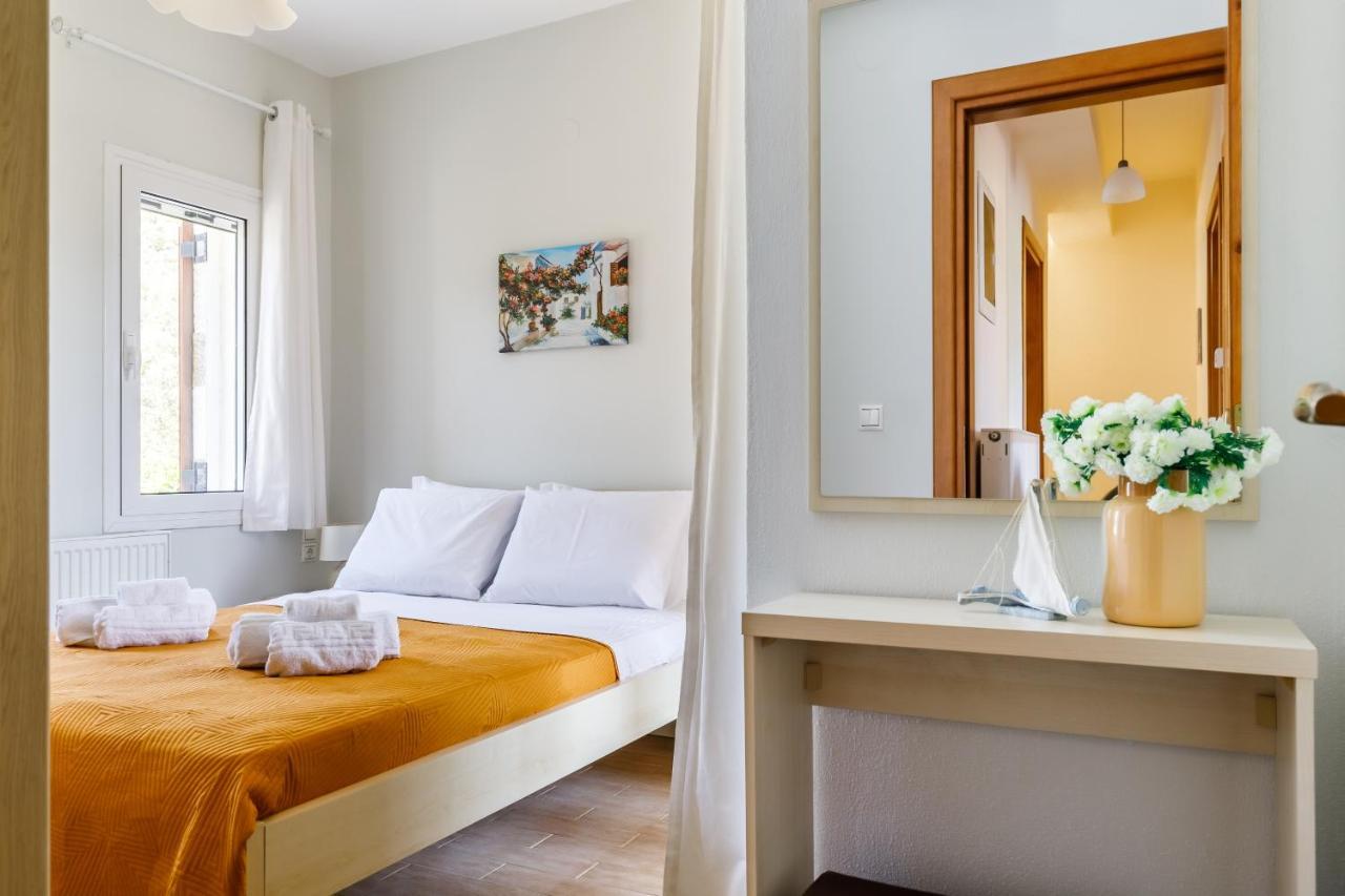 Eleonora'S Villa สโกเปลอสทาวน์ ภายนอก รูปภาพ
