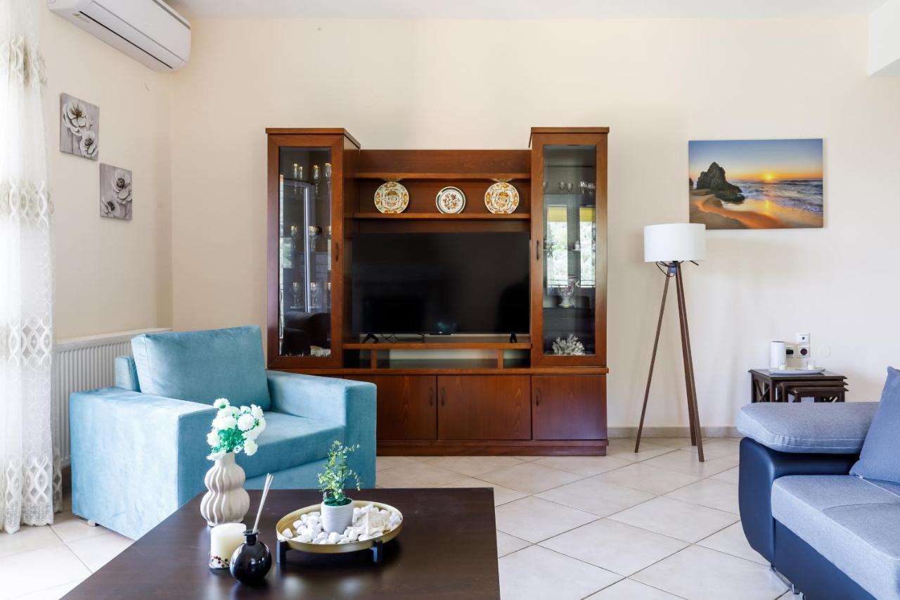 Eleonora'S Villa สโกเปลอสทาวน์ ภายนอก รูปภาพ