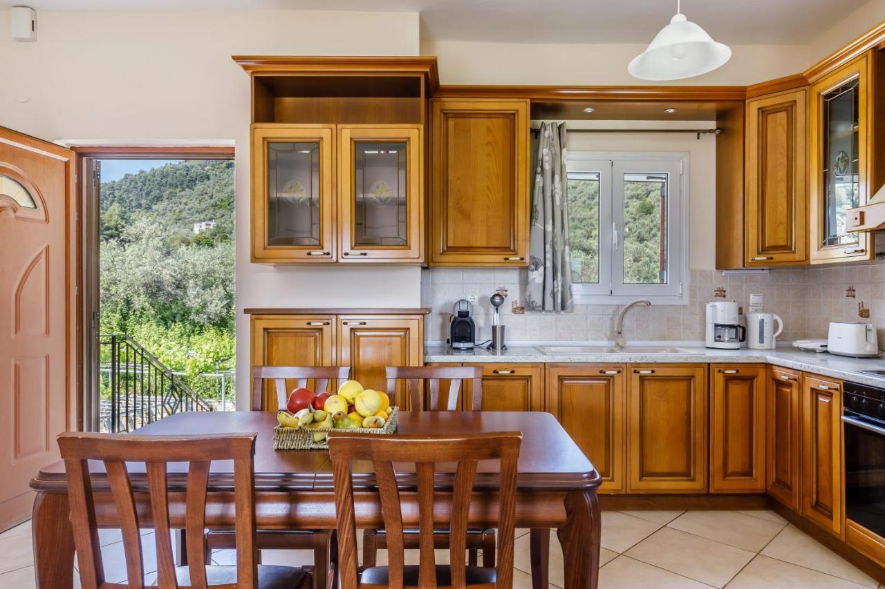 Eleonora'S Villa สโกเปลอสทาวน์ ภายนอก รูปภาพ