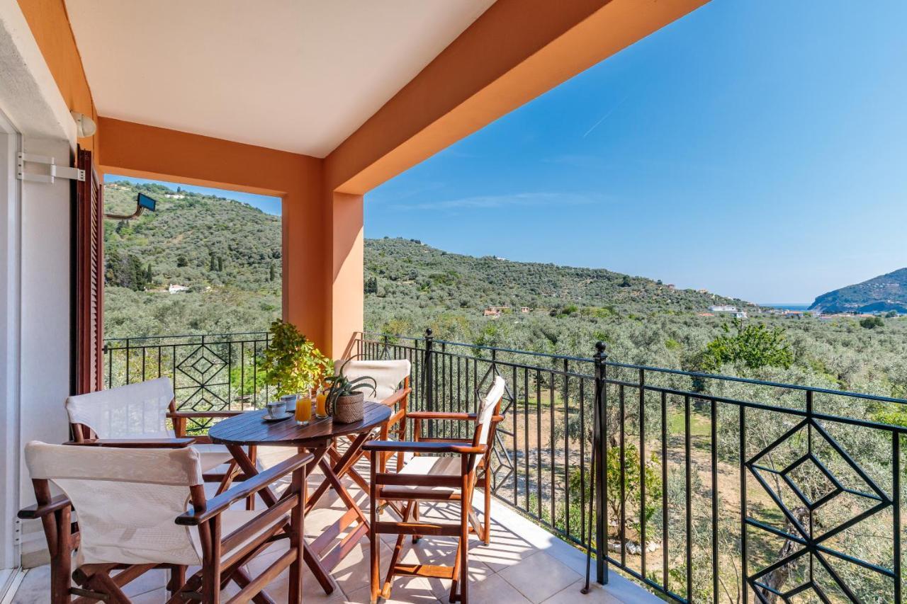 Eleonora'S Villa สโกเปลอสทาวน์ ภายนอก รูปภาพ