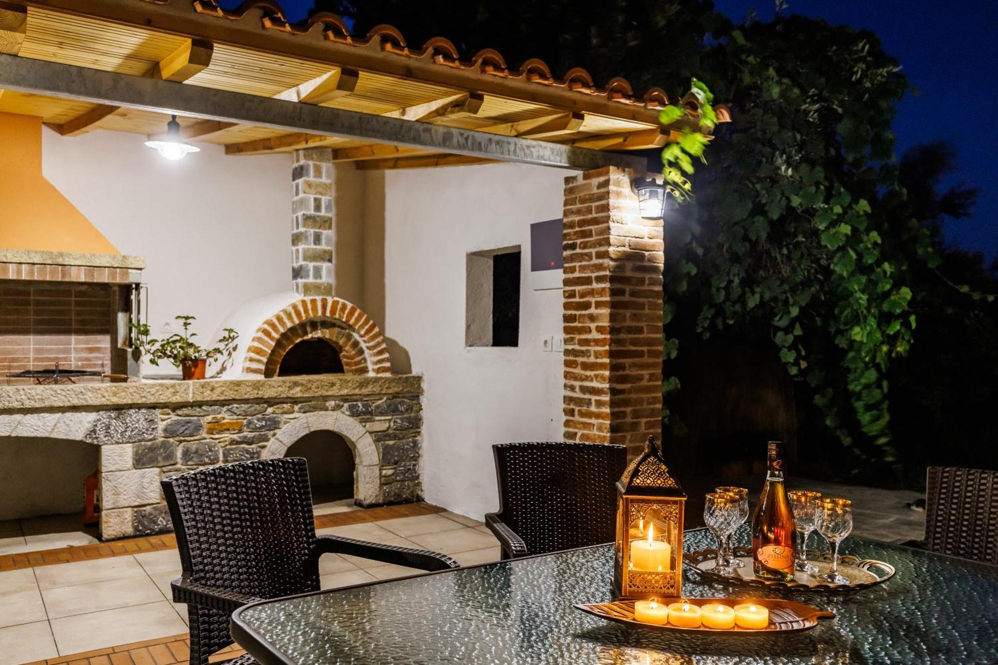Eleonora'S Villa สโกเปลอสทาวน์ ภายนอก รูปภาพ